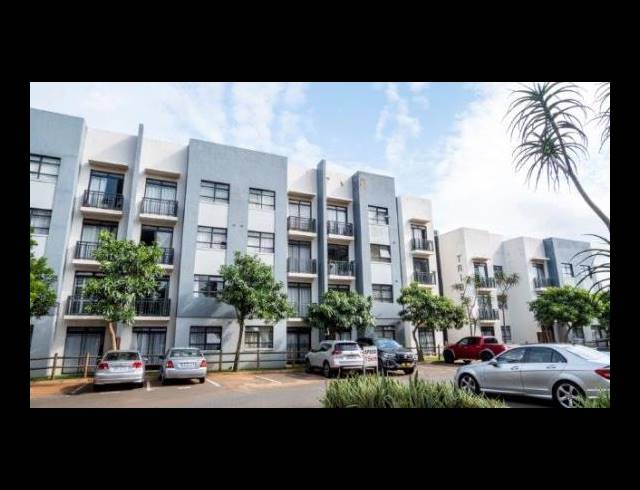 2 BEDROOM APARTMENT FOR SALE IN UMHLANGA RIDGE